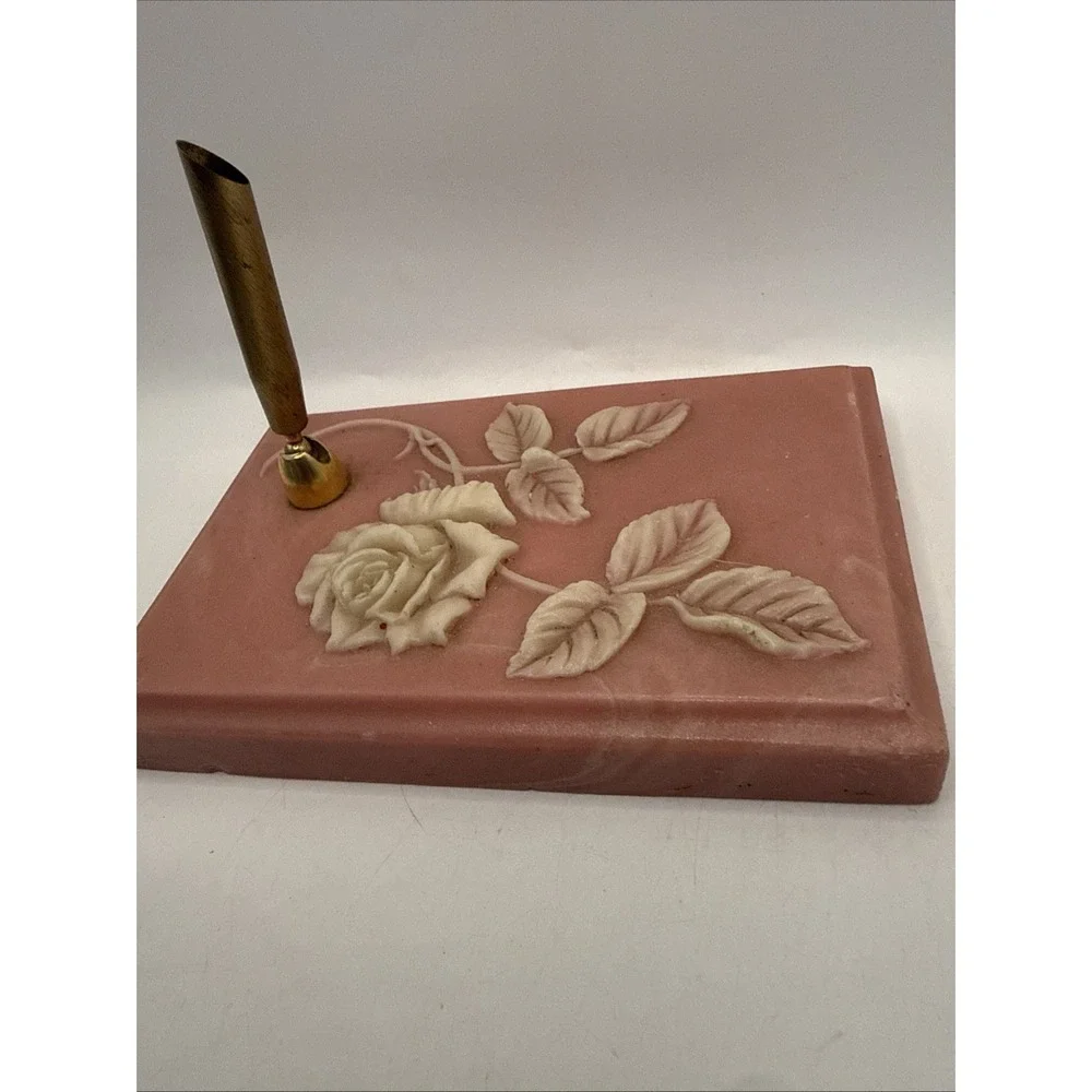 VTG‎ Hand Carved Rose Soapstone Pennholder Desk